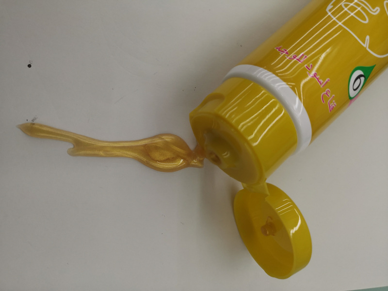厂家直供英文外贸出口 金色涂抹式 撕拉 去黑头 120ml 黄金面膜 专供出口 — تصویر 2