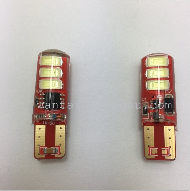 تصویر محصول: T10 水晶灯爆闪汽车灯汽车LED灯汽车用品